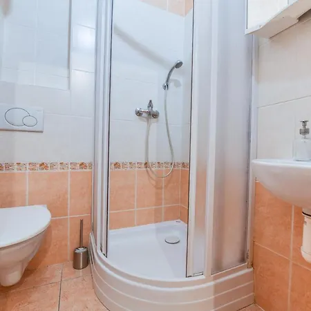 Prague Locals Monastery Apartments מראה חיצוני תמונה