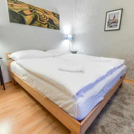 Prague Locals Monastery Apartments מראה חיצוני תמונה