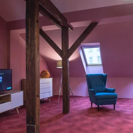 Prague Locals Monastery Apartments מראה חיצוני תמונה