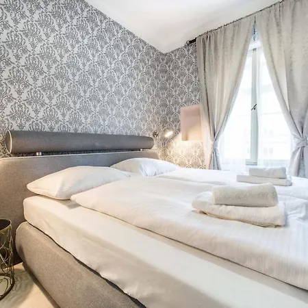 Prague Locals Monastery Apartments מראה חיצוני תמונה