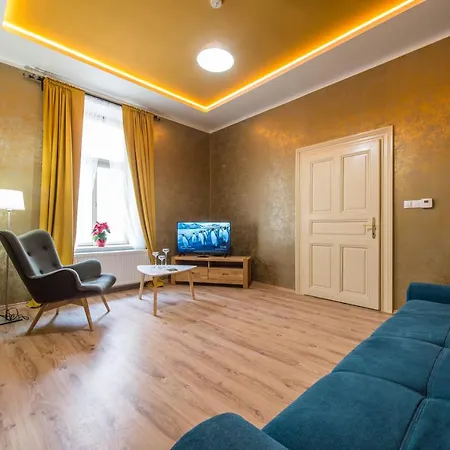 Prague Locals Monastery Apartments מראה חיצוני תמונה