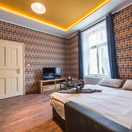 Prague Locals Monastery Apartments מראה חיצוני תמונה