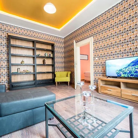 Prague Locals Monastery Apartments מראה חיצוני תמונה