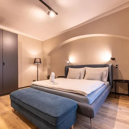 Prague Locals Monastery Apartments מראה חיצוני תמונה